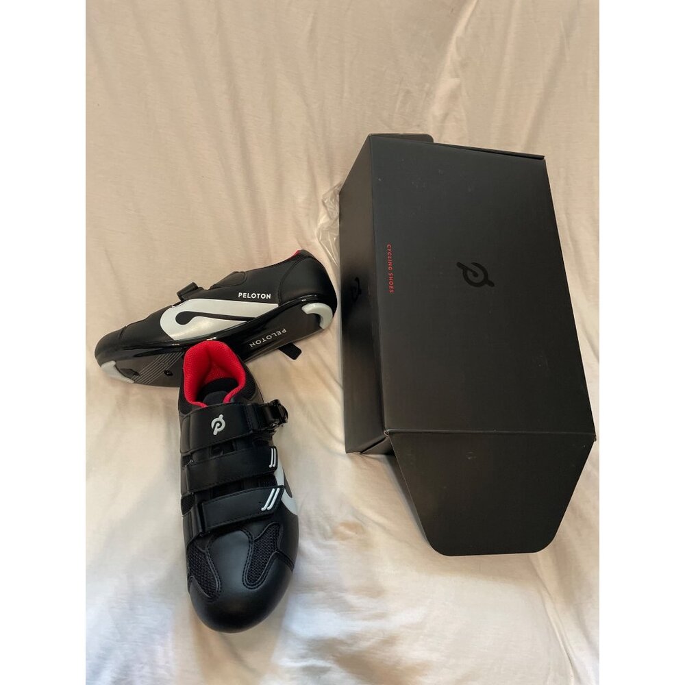 Peloton Cycling Shoes Size 39 Black & Red Hook & Loop Strap